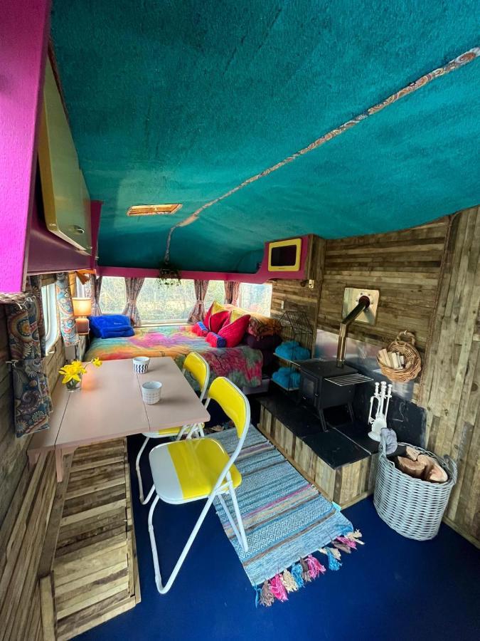 Budget Stay, In Lovely Private Setting With Rustic Charm, Log Burner, Fire Pit, Campers Kitchen & Eco Loo No Bedding Supplied Narberth Esterno foto
